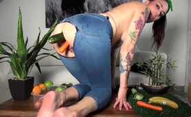 horny-mature-wife-pleases-starving-holes-with-vegetables